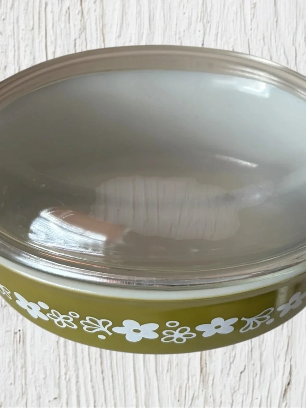 Pyrex Olive Green Floral Covered Casserole Dish